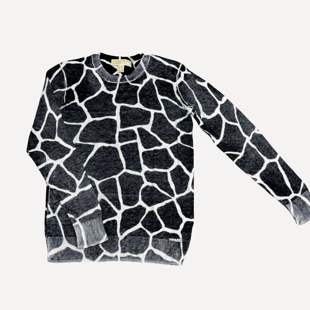 Michael Kors Women’s Gray and White Sweater